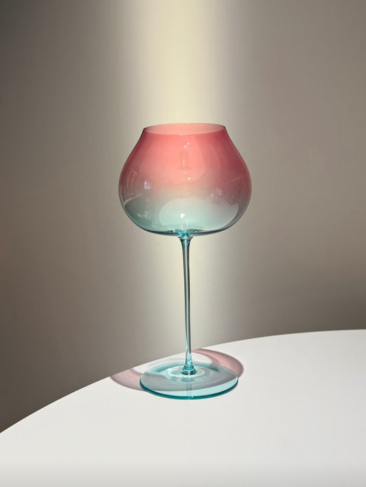 Aurora Gradient Balloon Wine Glass