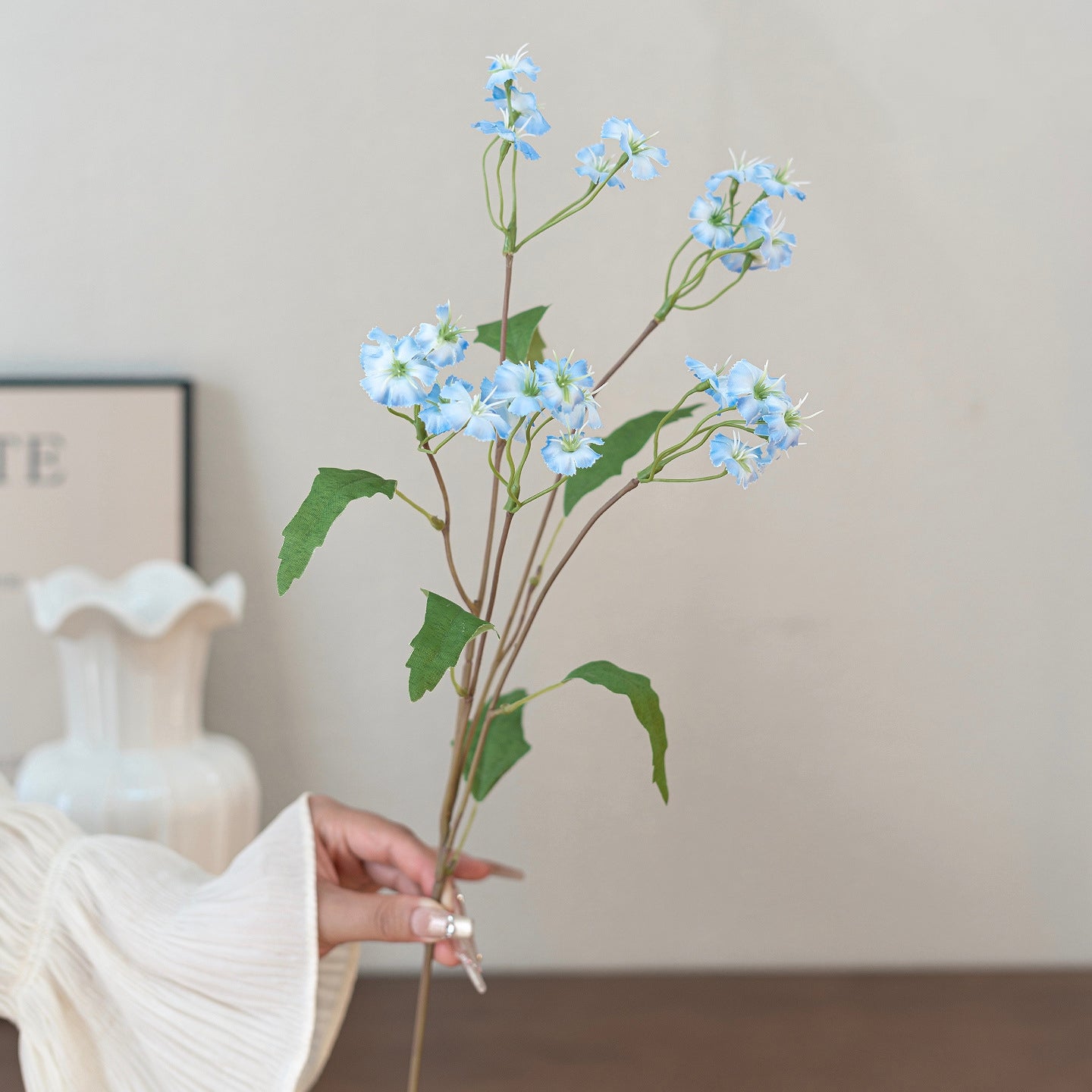 Faux Carnation Stem 25.6" – Artificial Wildflower Branch | Panthère Rose