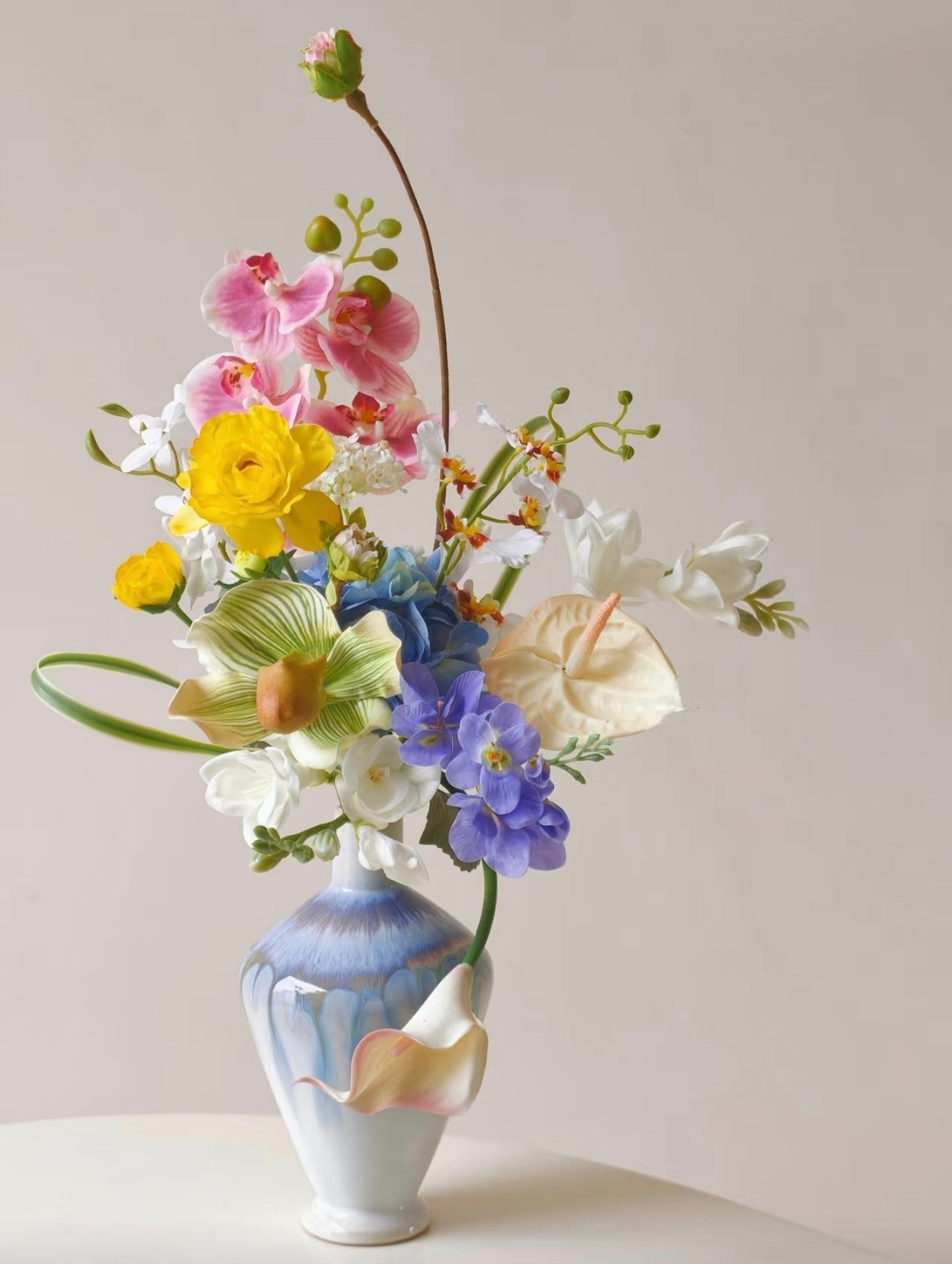 A Sunny Day in Bloom - full arrangement with watercolour ceramic vase, front view